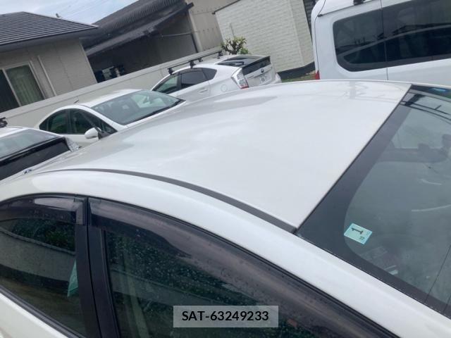 Toyota PRIUS 2010-02 8337474-3