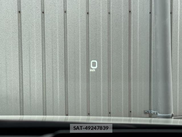 Toyota PRIUS 2017-03 8337444-14
