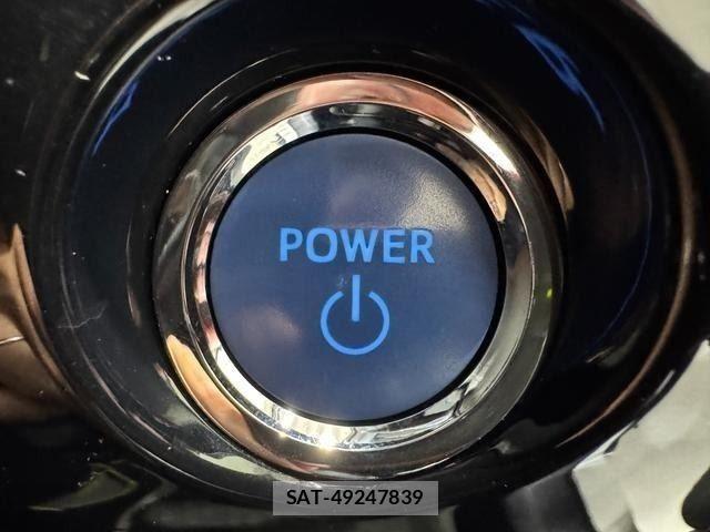 Toyota PRIUS 2017-03 8337444-15