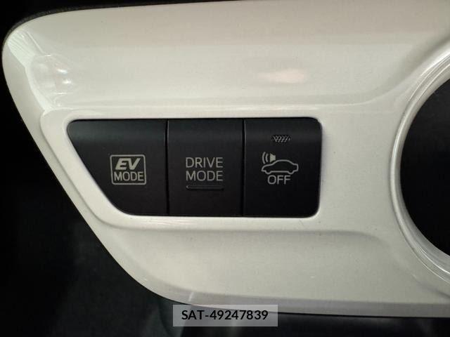 Toyota PRIUS 2017-03 8337444-17