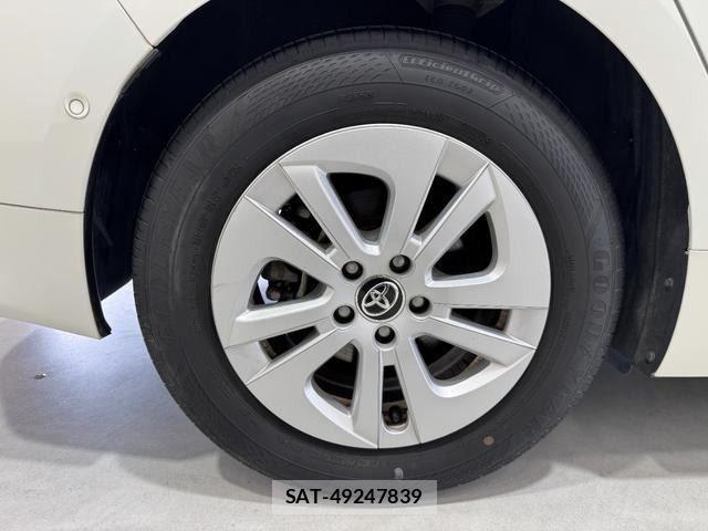 Toyota PRIUS 2017-03 8337444-6