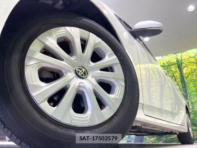 Toyota PRIUS 2021-07 8337431-12