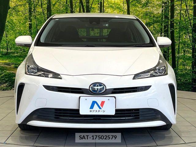 Toyota PRIUS 2021-07 8337431-13
