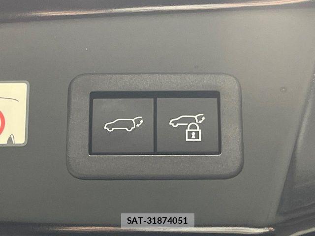 Toyota PRIUS 2023-12 8337415-6