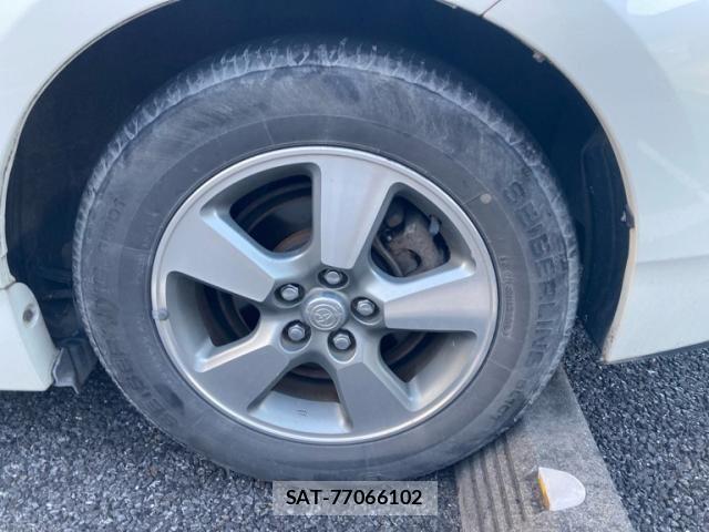 Toyota PRIUS 2010-04 8337488-4