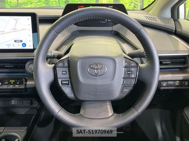 Toyota PRIUS 2024-12 8337406-10