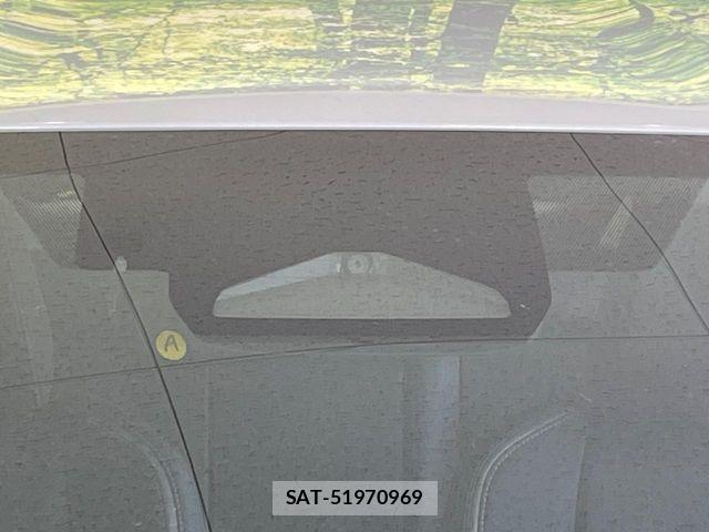 Toyota PRIUS 2024-12 8337406-6