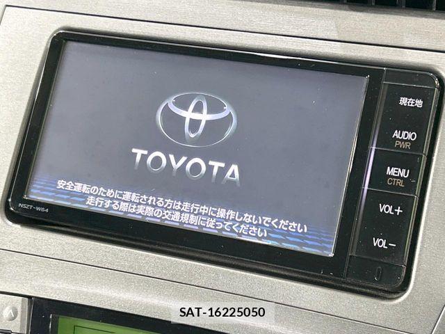 Toyota PRIUS 2015-02 8337452-2