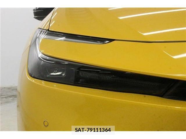 Toyota PRIUS 2023-06 8337418-11