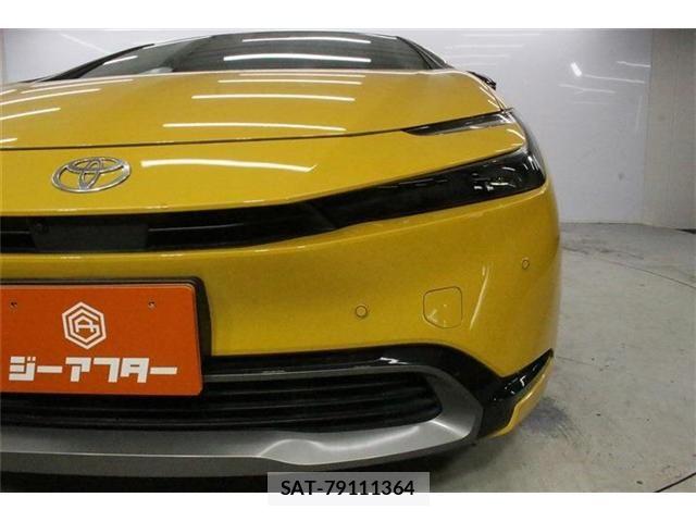 Toyota PRIUS 2023-06 8337418-12