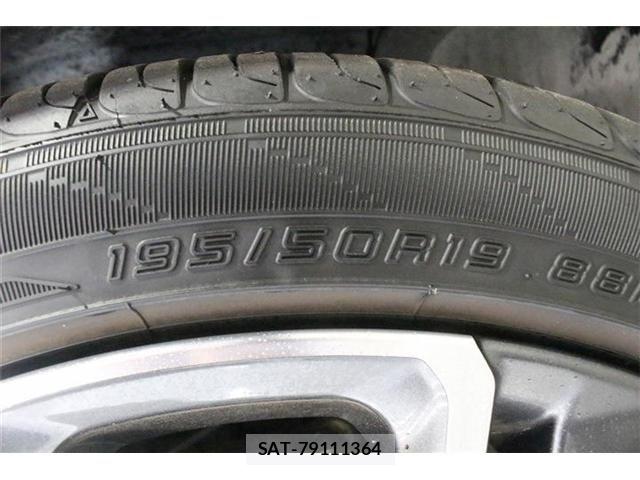 Toyota PRIUS 2023-06 8337418-19