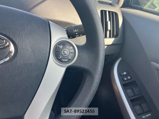 Toyota PRIUS 2011-11 8337479-14