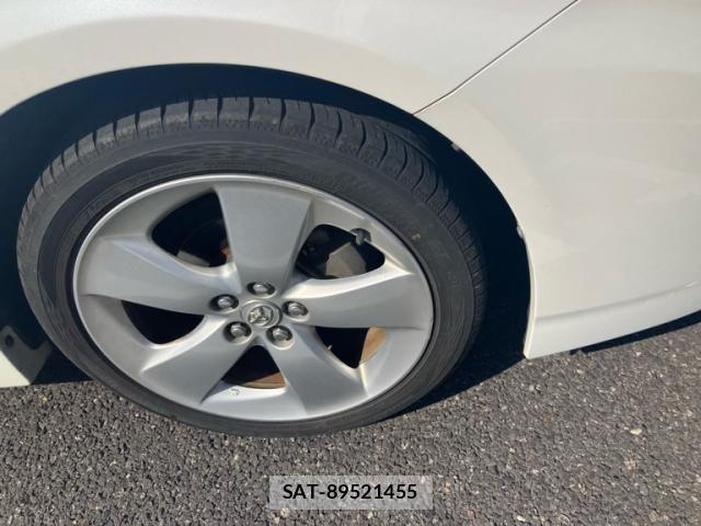Toyota PRIUS 2011-11 8337479-4