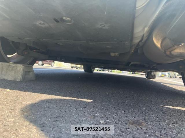 Toyota PRIUS 2011-11 8337479-8