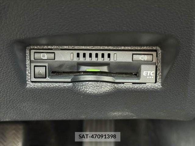 Toyota PRIUS 2017-09 8337442-27