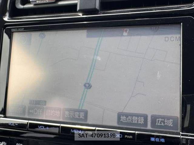 Toyota PRIUS 2017-09 8337442-2
