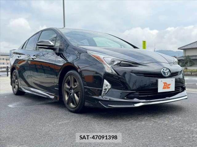 Toyota PRIUS 2017-09 8337442-7