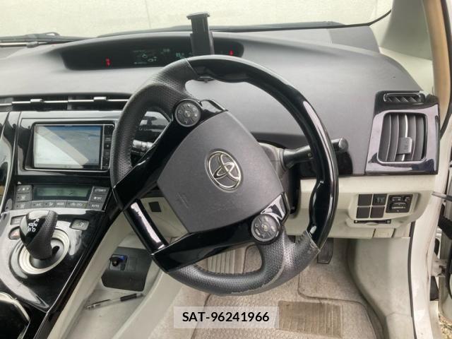 Toyota PRIUS 2009-09 8337484-15