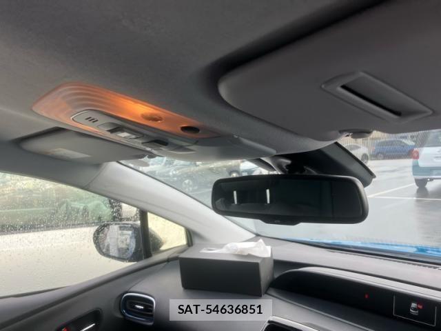 Toyota PRIUS 2019-12 8337446-15