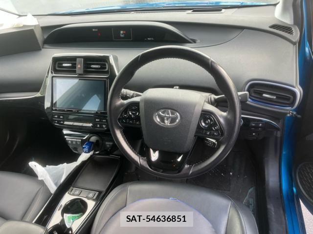 Toyota PRIUS 2019-12 8337446-16