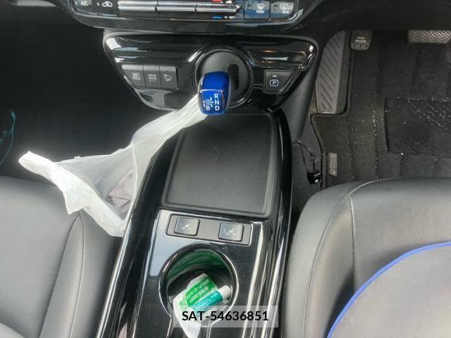 Toyota PRIUS 2019-12 8337446-20