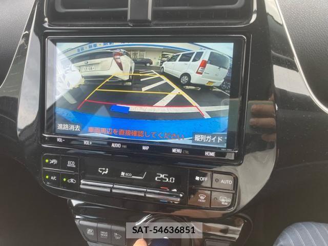 Toyota PRIUS 2019-12 8337446-24