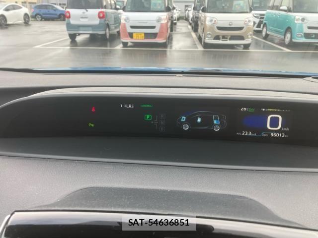 Toyota PRIUS 2019-12 8337446-26