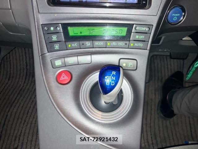 Toyota PRIUS 2009-07 8337478-17
