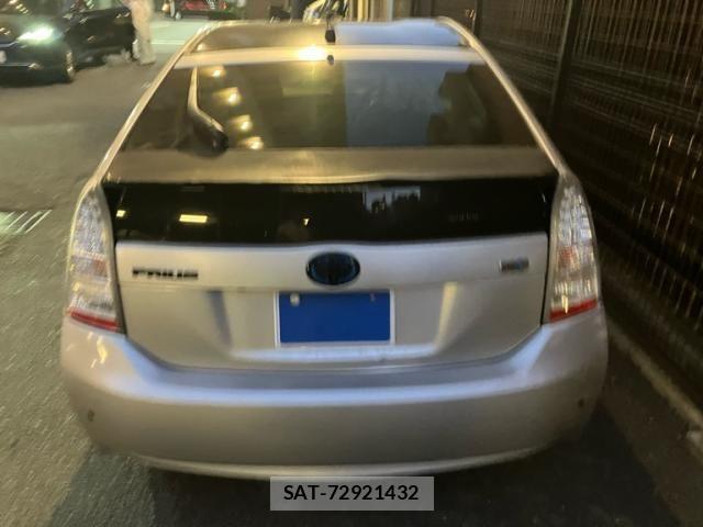 Toyota PRIUS 2009-07 8337478-4