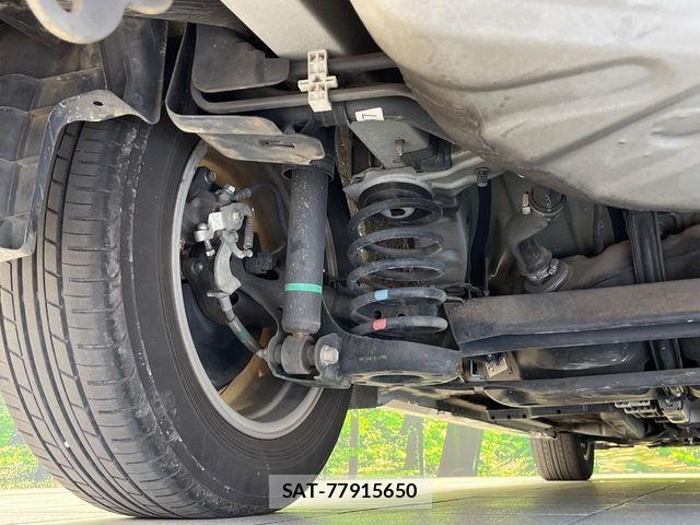 Toyota PRIUS 2015-08 8337454-18