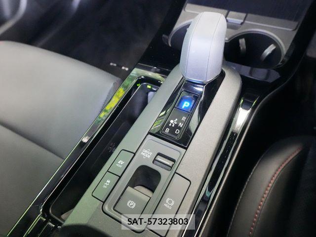 Toyota PRIUS 2023-06 8337412-12