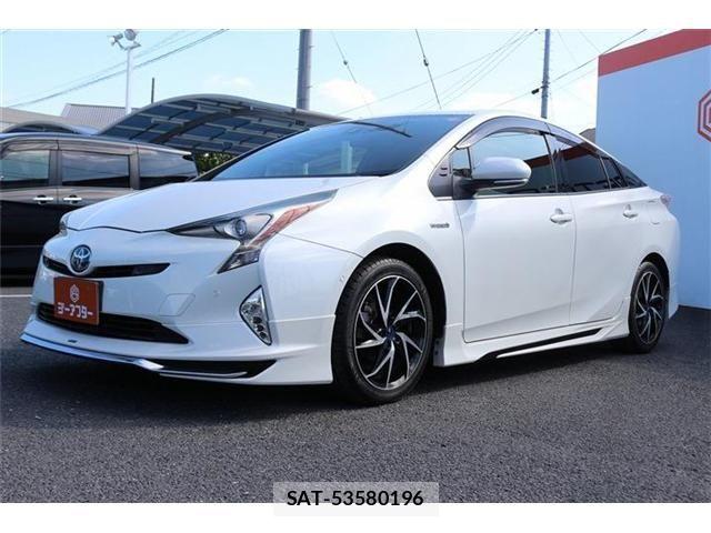 Toyota PRIUS 2016-10 8337438-23