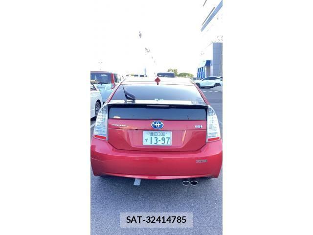 Toyota PRIUS 2011-09 8337483-1