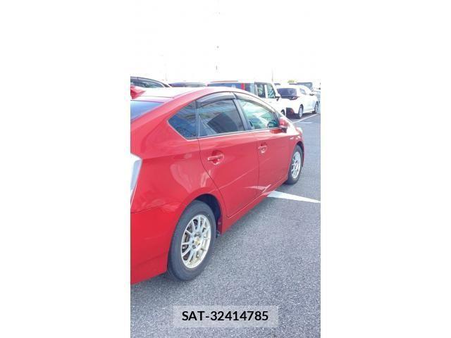 Toyota PRIUS 2011-09 8337483-2