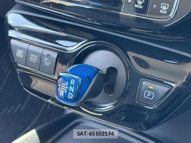 Toyota PRIUS 2019-02 8337439-20