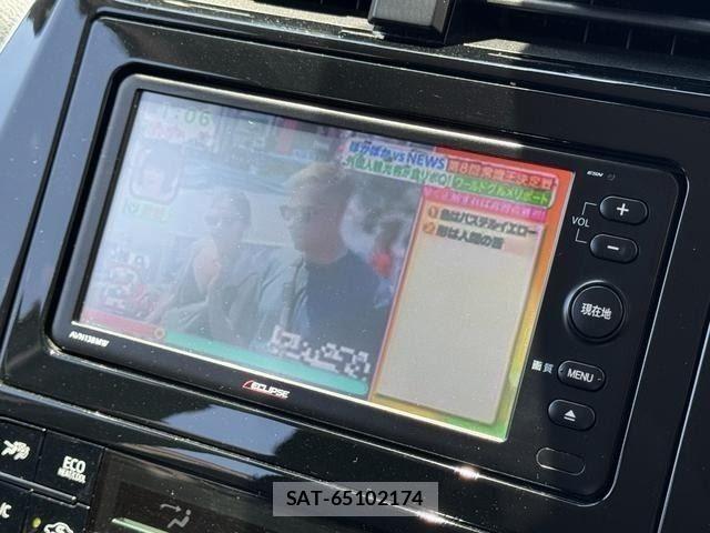 Toyota PRIUS 2019-02 8337439-24