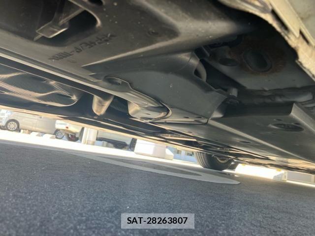 Toyota PRIUS 2016-10 8337466-5