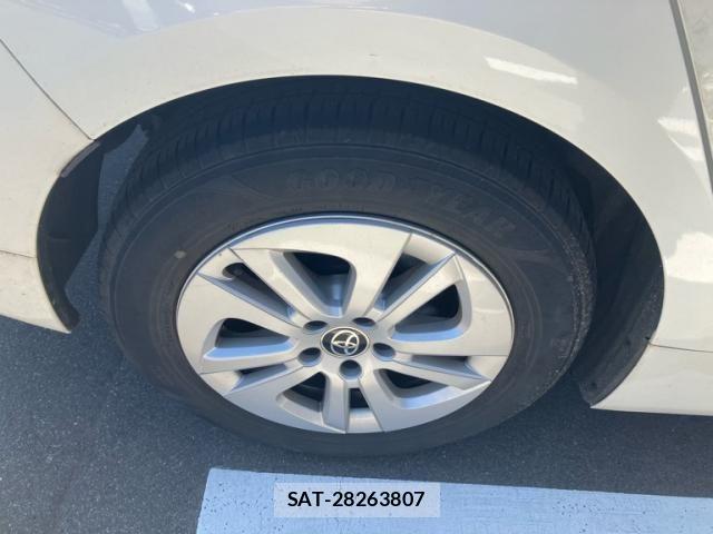 Toyota PRIUS 2016-10 8337466-6