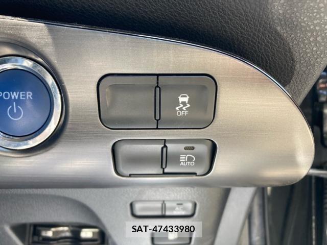 Toyota PRIUS 2022-03 8337425-11