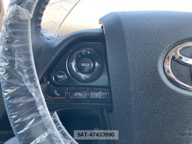 Toyota PRIUS 2022-03 8337425-15