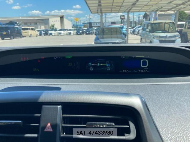 Toyota PRIUS 2022-03 8337425-16
