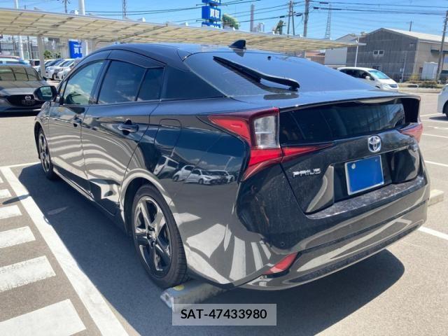 Toyota PRIUS 2022-03 8337425-3