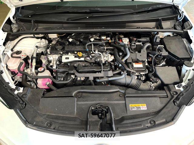 Toyota PRIUS 2023-07 8337414-17