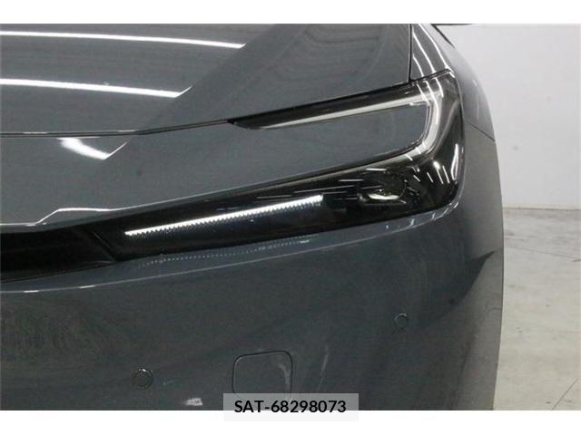 Toyota PRIUS 2023-02 8337427-13