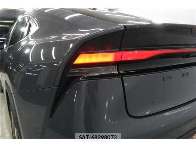 Toyota PRIUS 2023-02 8337427-15