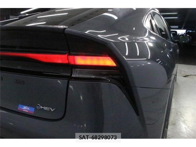 Toyota PRIUS 2023-02 8337427-16