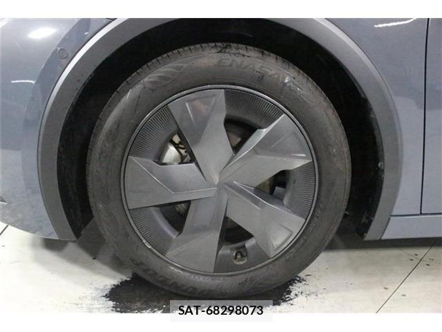 Toyota PRIUS 2023-02 8337427-21