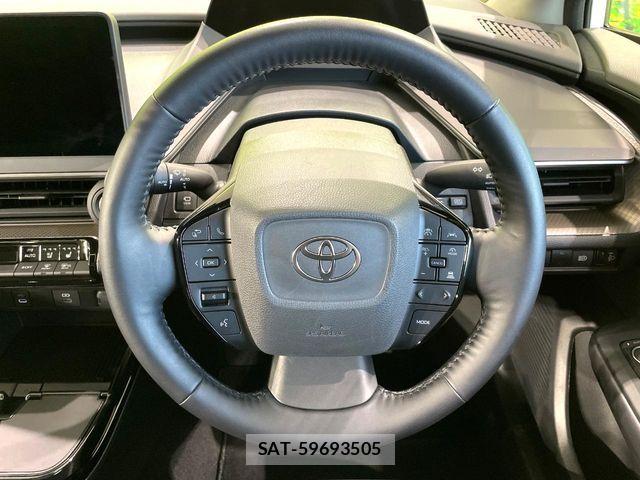 Toyota PRIUS 2025-07 8337408-10