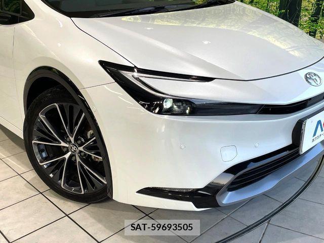 Toyota PRIUS 2025-07 8337408-11