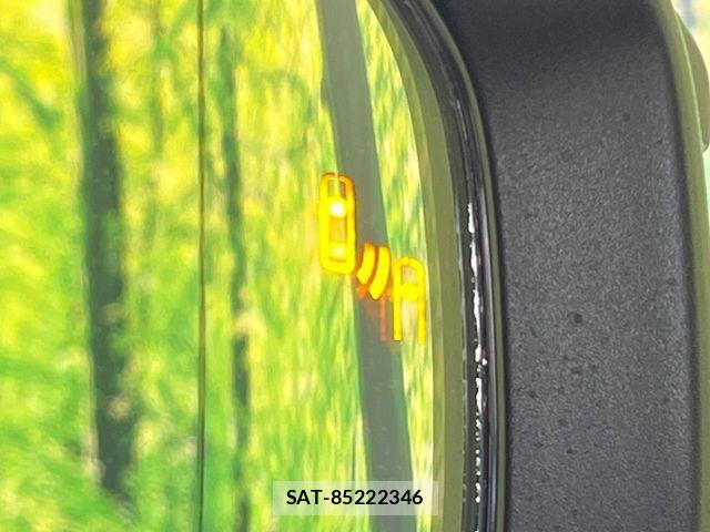 Toyota PRIUS 2023-10 8337410-5